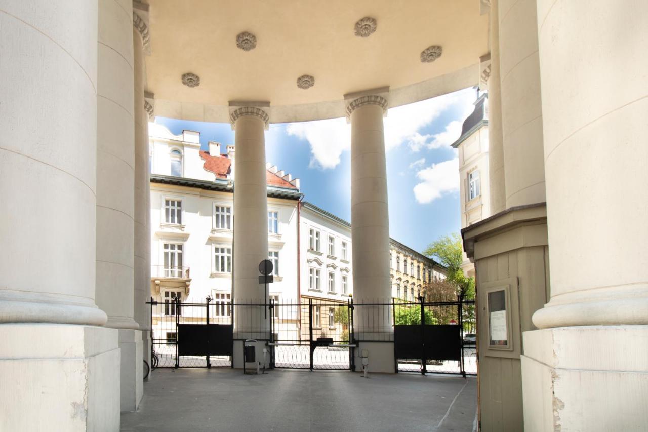 Spacious Apartments Zyblikiewicza Street Красков Екстериор снимка