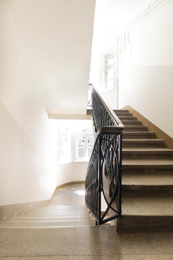 Spacious Apartments Zyblikiewicza Street Красков Екстериор снимка